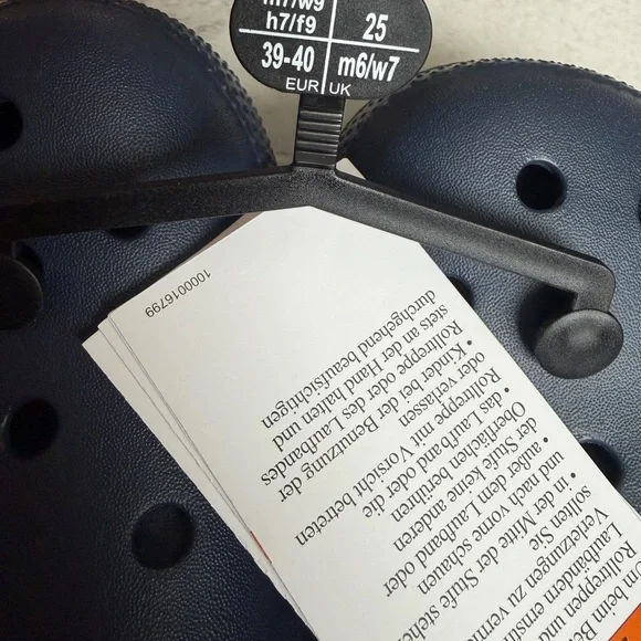 CROCS Unisex Navy Blue Fleece-Lined Clog Size m7/w9 - Picture 6 of 8